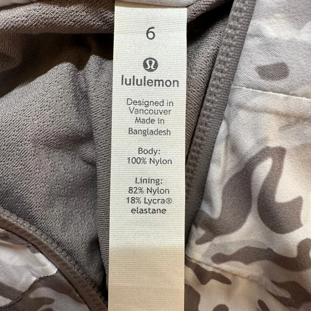 Lululemon Here to Move Windbreaker Jacket 6 Camo Grey Full Zip Hood FLAW
